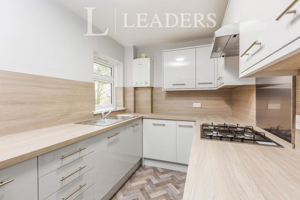 Apartment in Sidcup - View 2