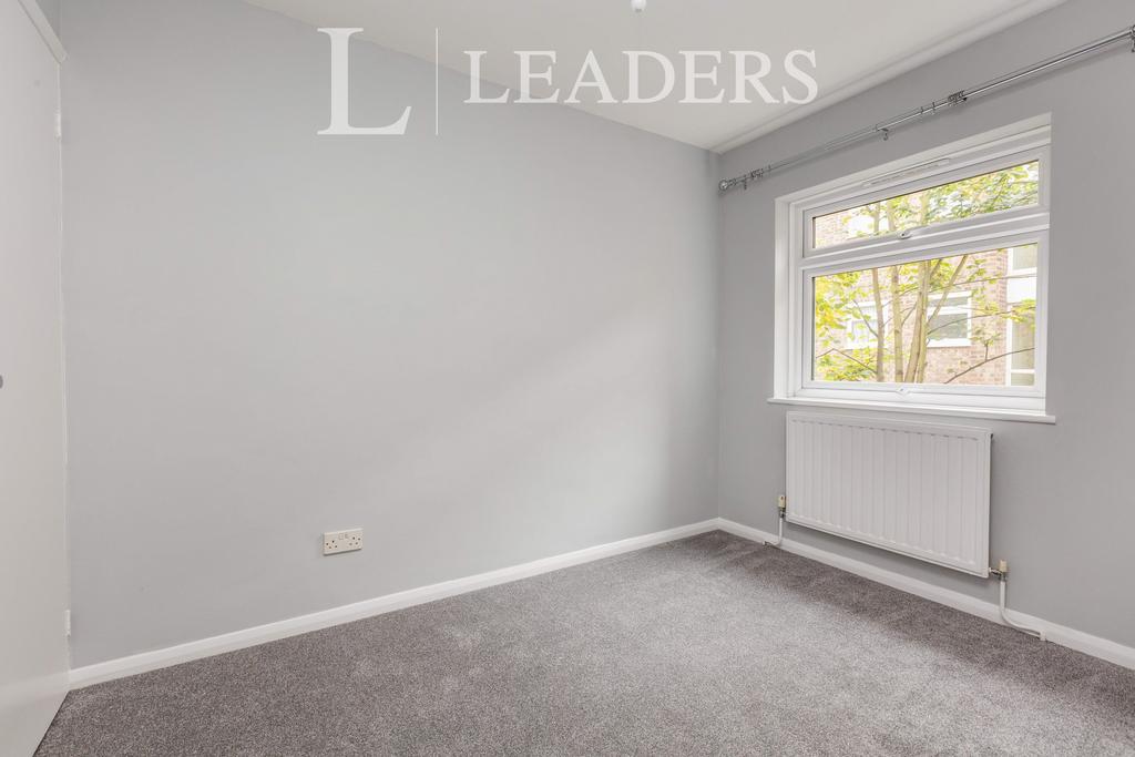 Apartment in Sidcup - View 5