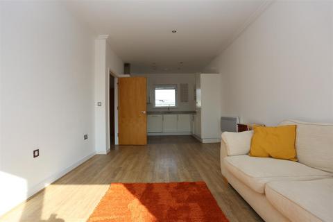 1 bedroom flat to rent, Kingscote Way, Brighton