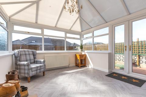 3 bedroom semi-detached bungalow for sale, Kilgrimol Gardens, Lytham St. Annes, FY8