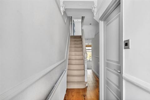 2 bedroom terraced house for sale, Westwood Road, Ilford