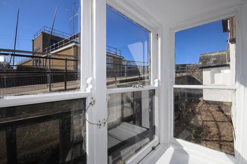 2 bedroom flat to rent, Rock House, Sheerness, Kent, ME12