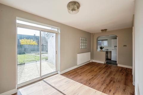 undefined, Lyndhurst Crescent, Edenthorpe, Doncaster