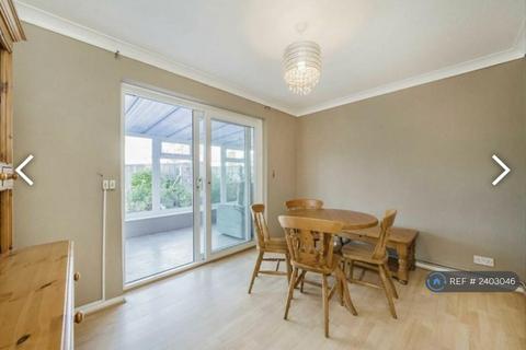 undefined, Swan Road, Feltham, TW13