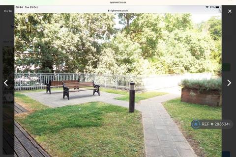 undefined, Coombe Way, Farnborough, GU14