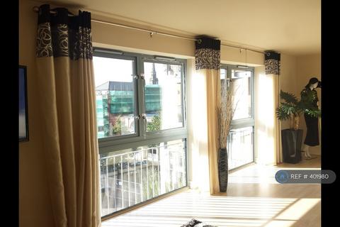 1 bedroom in a flat share to rent, Fleet Street, Birmingham, B3