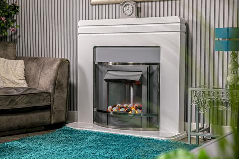 3 bedroom end of terrace house for sale, 101 Station Road, Kelty, KY4 0BL