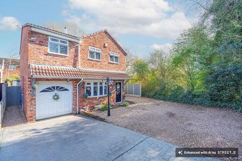 4 bedroom detached house for sale, Shetland Close, Fearnhead, WA2