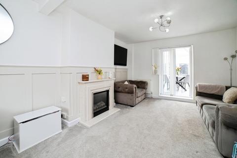 2 bedroom semi-detached house for sale, Byron Avenue, SUTTON-IN-ASHFIELD, Nottinghamshire, NG17
