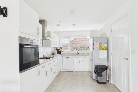 4 bedroom detached house for sale, Horsefield Road, Ross-On-Wye HR9