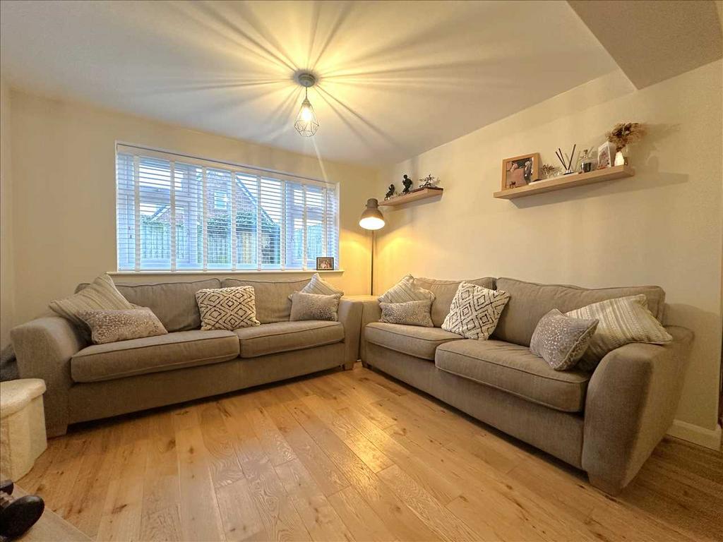 Living/Dining Room