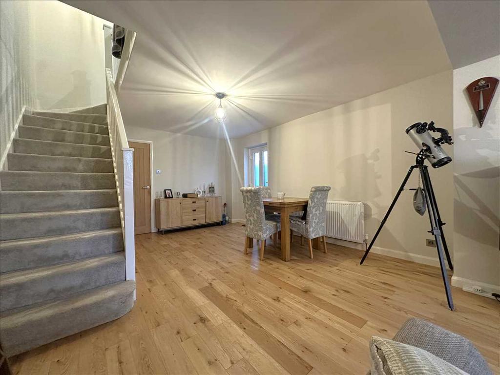 Living/Dining Room