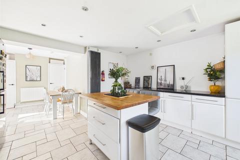 undefined, Oxstalls Drive, Gloucester, Gloucestershire, GL2