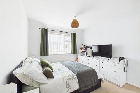 undefined, Oxstalls Drive, Gloucester, Gloucestershire, GL2