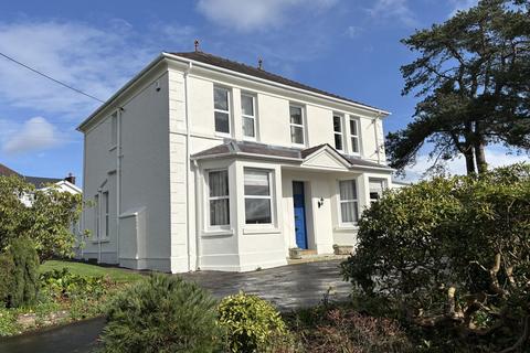 4 bedroom detached house for sale, Talley Road, Llandeilo, Carmarthenshire.
