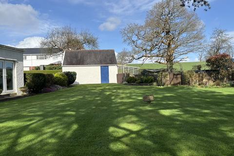 4 bedroom detached house for sale, Talley Road, Llandeilo, Carmarthenshire.