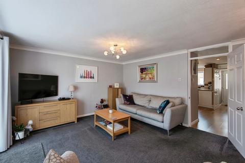 3 bedroom terraced house for sale, Ripon Road, STEVENAGE