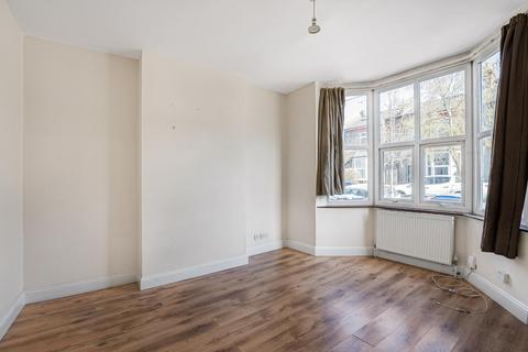 4 bedroom house for sale, Arthur Road, London