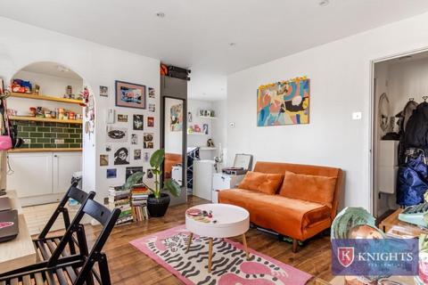 undefined, Somerset Gardens , White Hart Lane , London, N17