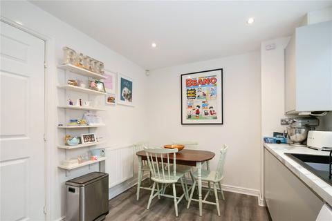 undefined, Javelin Close, Bradford BD10