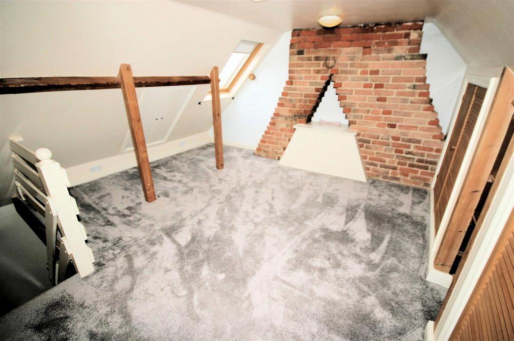 Bedroom 3 / Loft Room