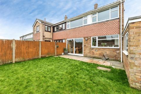 3 bedroom semi-detached house for sale, Ravensmead, Featherstone, Pontefract