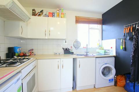 1 bedroom apartment to rent, Latimer Road, London SW19