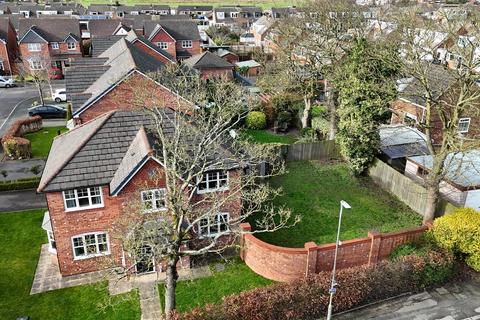 4 bedroom detached house for sale, Becconsall Gardens, Hesketh Bank, Preston
