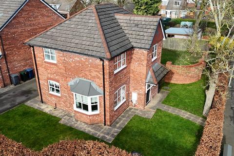 4 bedroom detached house for sale, Becconsall Gardens, Hesketh Bank, Preston