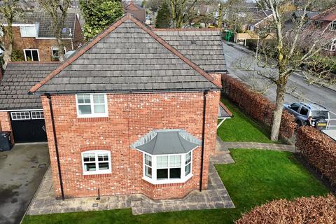 4 bedroom detached house for sale, Becconsall Gardens, Hesketh Bank, Preston