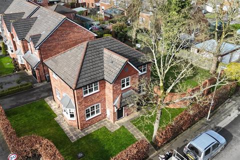 4 bedroom detached house for sale, Becconsall Gardens, Hesketh Bank, Preston
