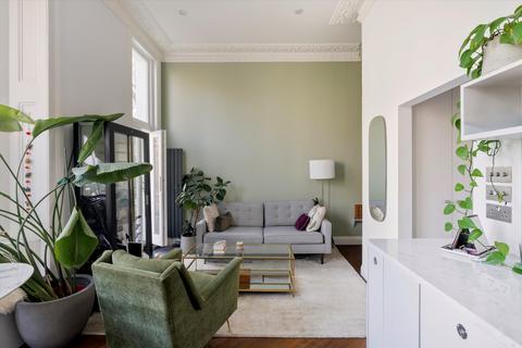 1 bedroom flat for sale, Colville Terrace, London W11