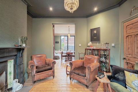 4 bedroom semi-detached house for sale, Linden Park, Manchester, Greater Manchester, M19