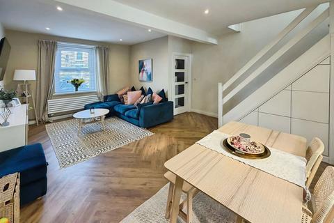 3 bedroom end of terrace house for sale, Church Street, Swansea SA4