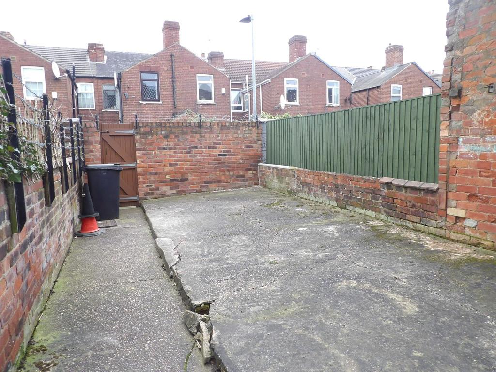 Photograph 10