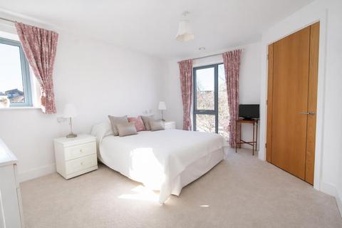 2 bedroom retirement property for sale, Shotfield, Wallington SM6