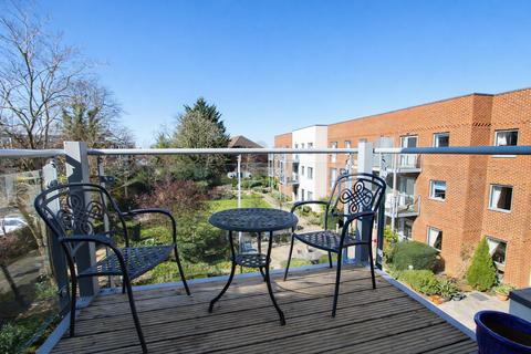 2 bedroom retirement property for sale, Shotfield, Wallington SM6