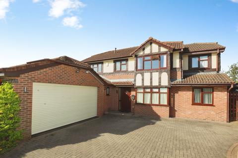 4 bedroom detached house for sale, Moors Lane, Winsford, Cheshire, CW7