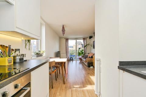 undefined, Cowleaze Road, Kingston upon Thames, KT2