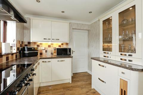 6 bedroom detached house for sale, Briar Way, Stafford ST21