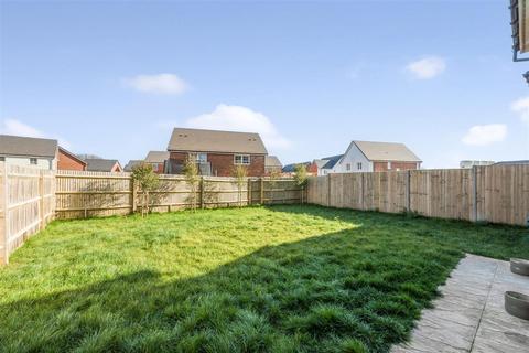 4 bedroom detached house for sale, Bittern Avenue, Yapton