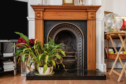 4 bedroom house for sale, Wilbury Way, London