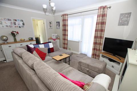 4 bedroom semi-detached house for sale, Chesildene Avenue, Bournemouth