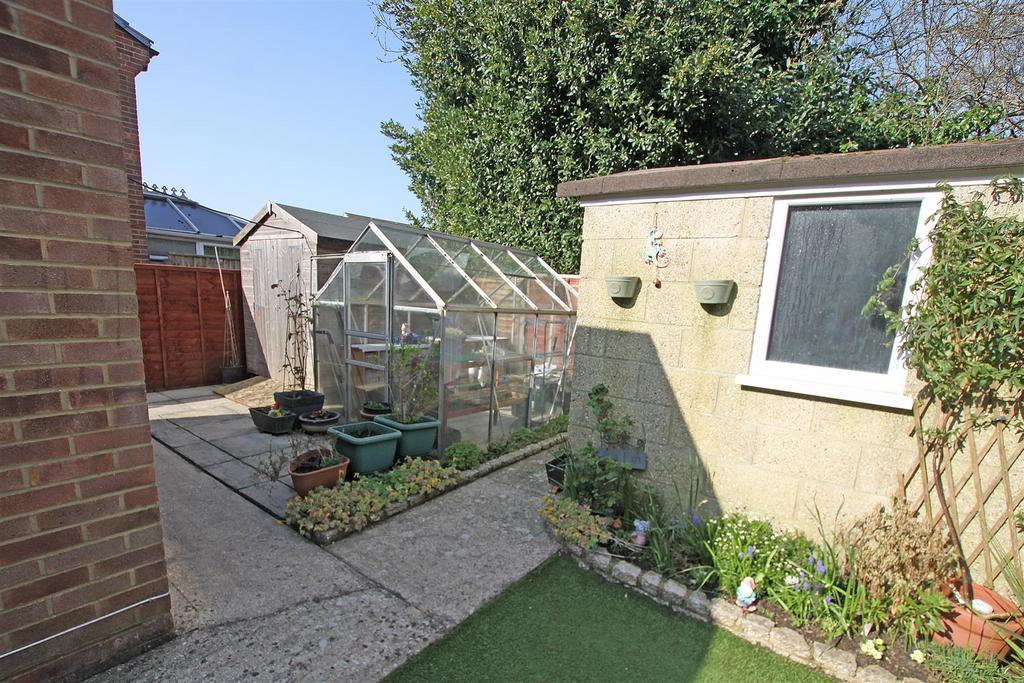 Garden b.jpg