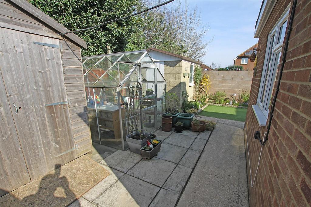 Garden c.jpg