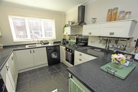 4 bedroom semi-detached house for sale, Chesildene Avenue, Bournemouth