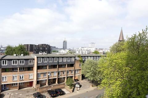 undefined, Battersea Church Road, London, SW11