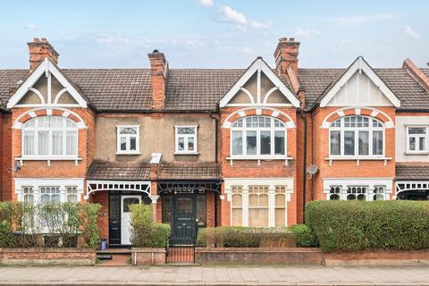 3 bedroom flat for sale, Durnsford Road, Southfields, London, SW19