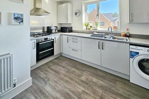 2 bedroom apartment for sale, Ashton Lane, Dursley