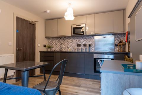 Studio to rent, Gloucester Road, Bristol BS7